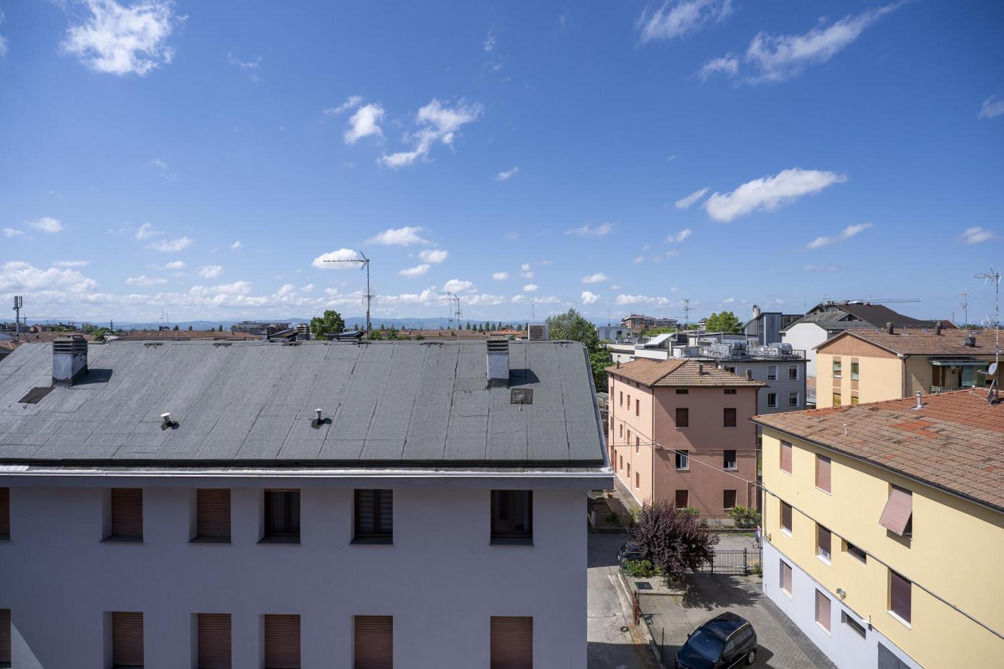 Affittacamere Orchidea For Tourists Hesperia Hosp Modena Exteriör bild